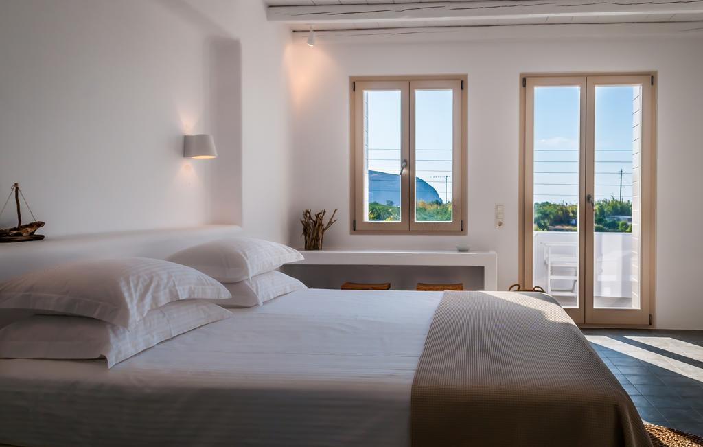 Milia Gi Suites Pollonia Quarto foto