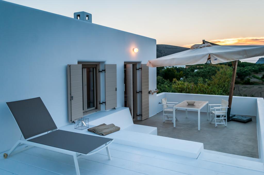 Milia Gi Suites Pollonia Quarto foto